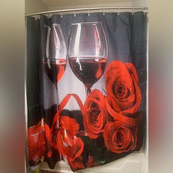 bathroom set wine glass bottles with roses and candles🌹🕯️🍷 - Picture 4 of 4